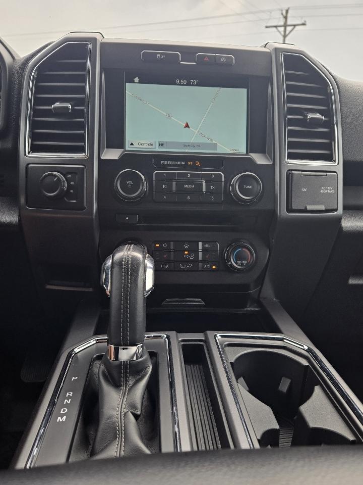 Ford F-150 4WD SuperCrew 150" XLT 2018