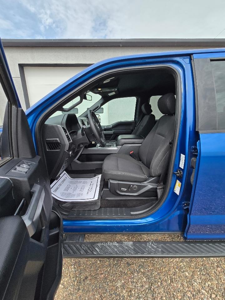 Ford F-150 4WD SuperCrew 150" XLT 2018