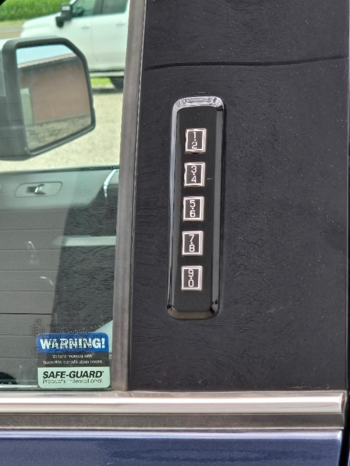 Ford F-150 Platinum SuperCrew 5.5-ft. Bed 4WD 2019