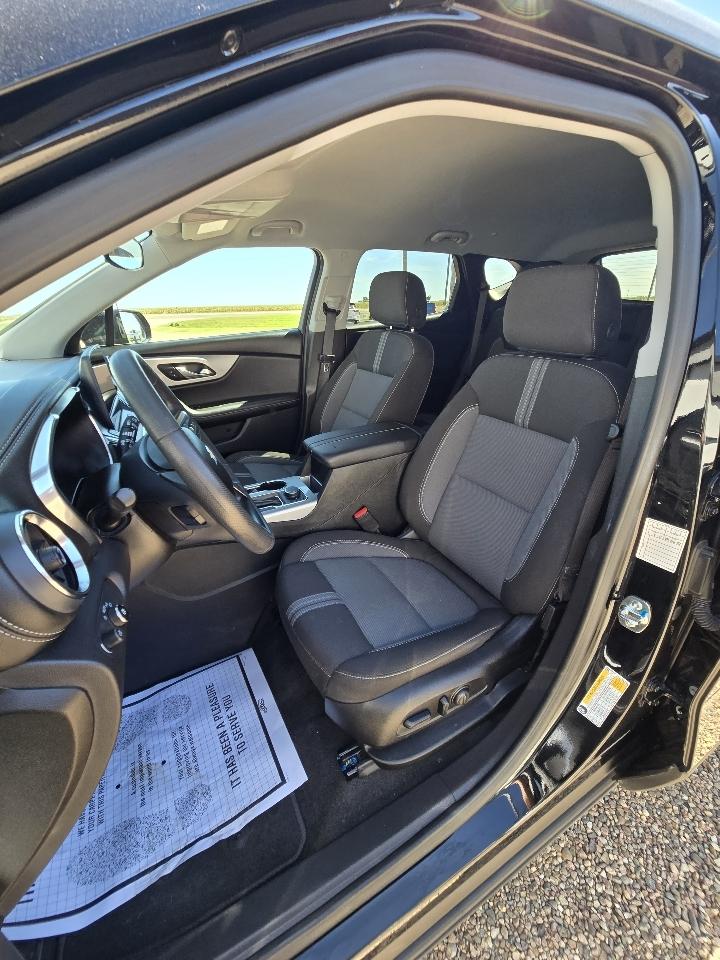 Chevrolet Blazer 4dr LT 2025