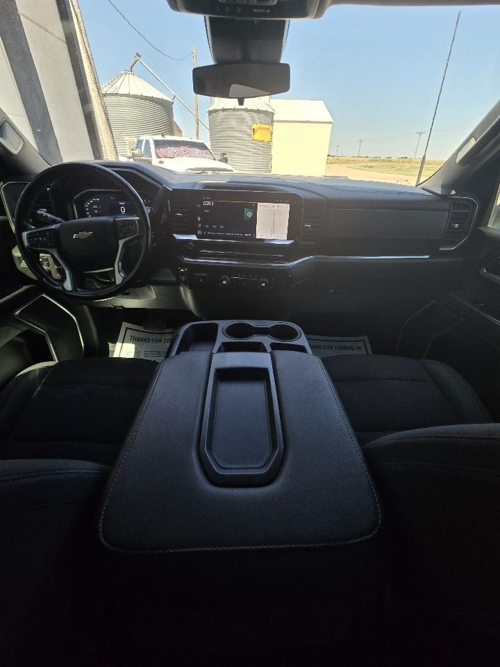 Chevrolet Silverado 3500HD LT Crew Cab 4WD 2024