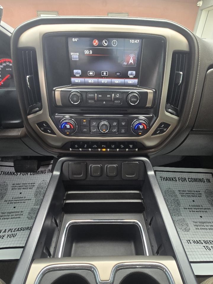 GMC Sierra 2500HD Denali Crew Cab 4WD 2015