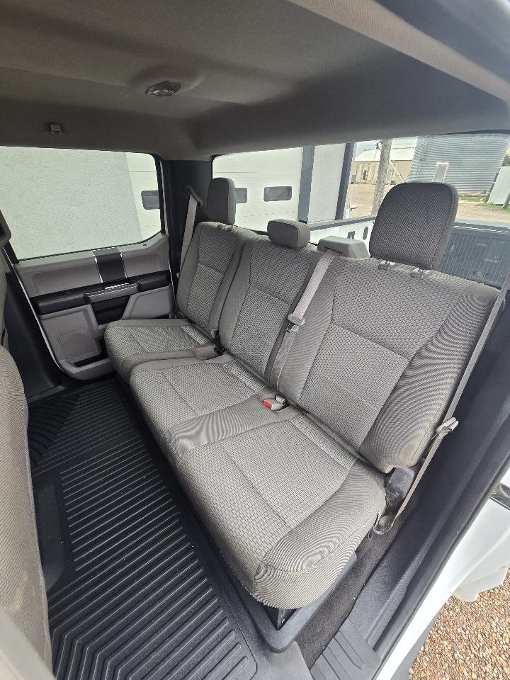 Ford F-250 SD XLT Crew Cab 4WD 2019