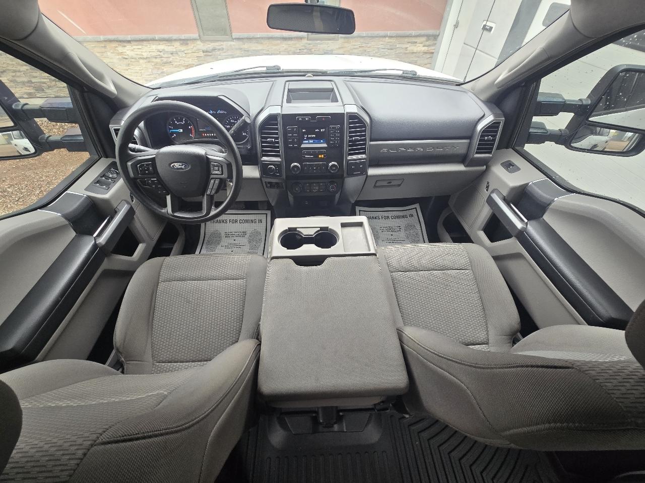 Ford F-250 SD XLT Crew Cab 4WD 2019