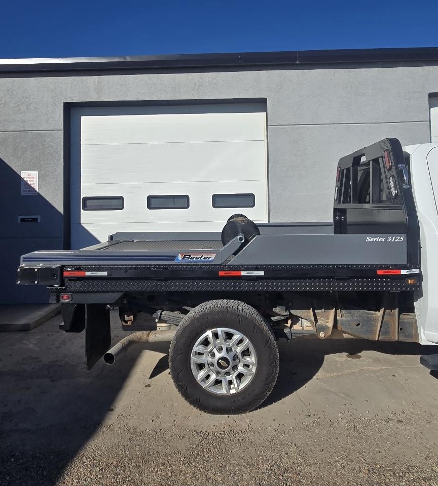 Chevrolet Silverado 3500HD LT Crew Cab 4WD 2024