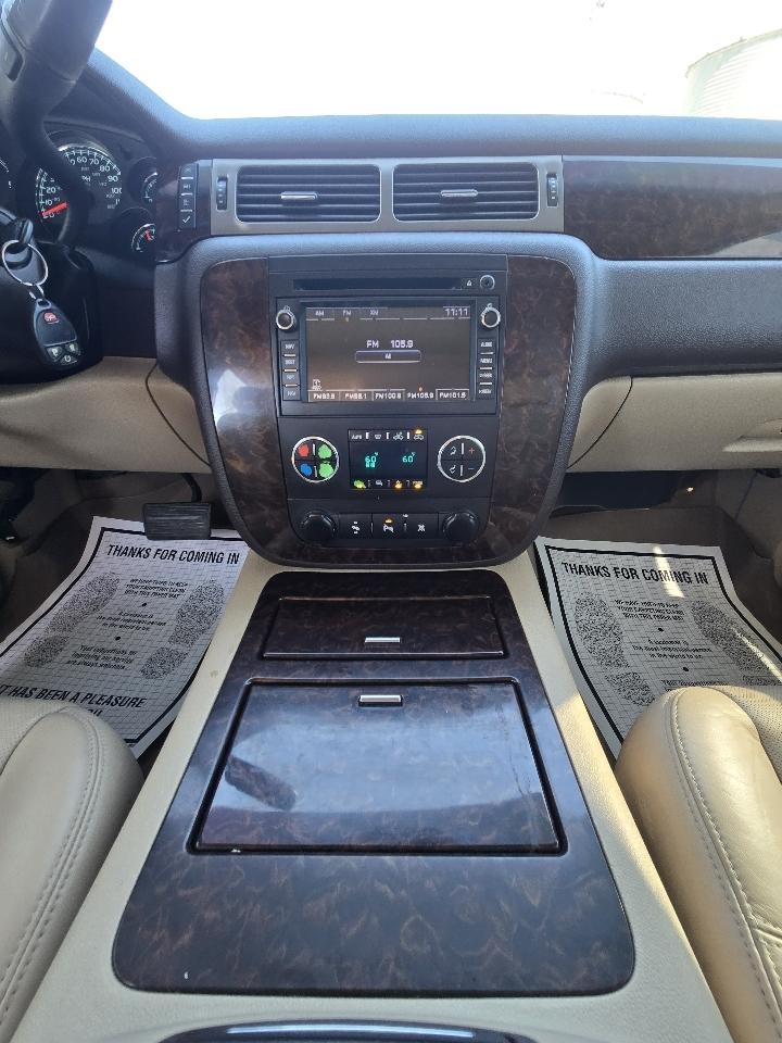 GMC Sierra 1500 4WD Crew Cab 147" Denali 2009