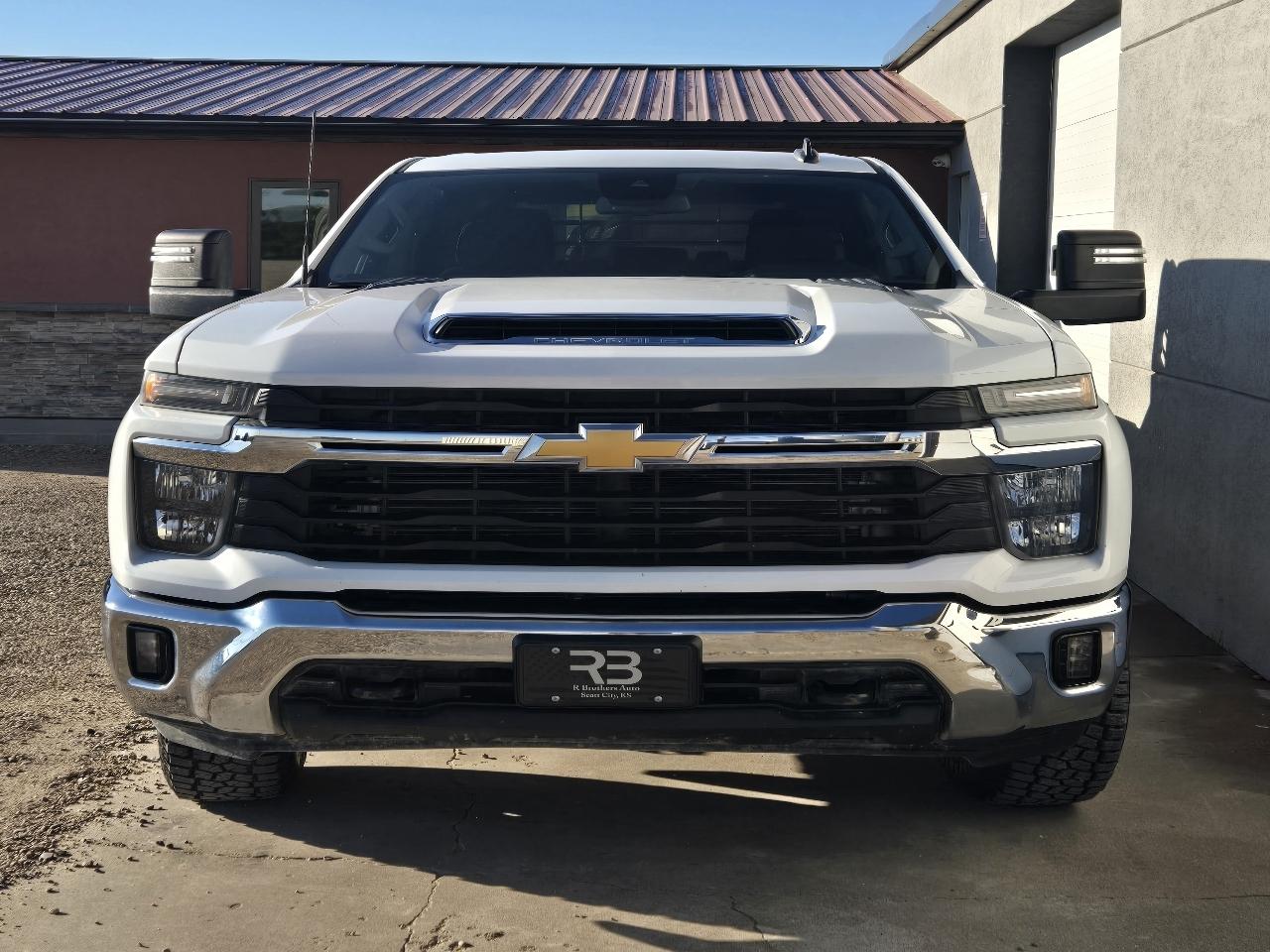 Chevrolet Silverado 2500HD 4WD Crew Cab 153.7" LT 2024