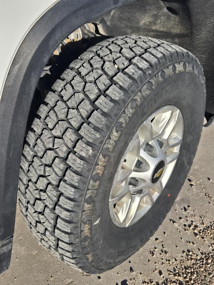 Chevrolet Silverado 2500HD 4WD Crew Cab 153.7" LT 2024