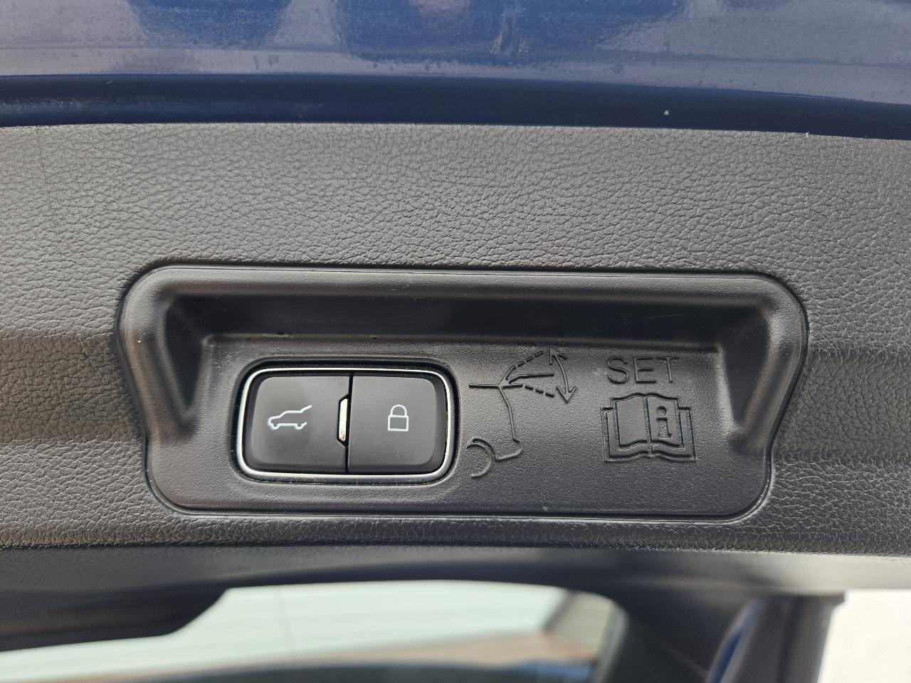 Ford Explorer Limited AWD 2021