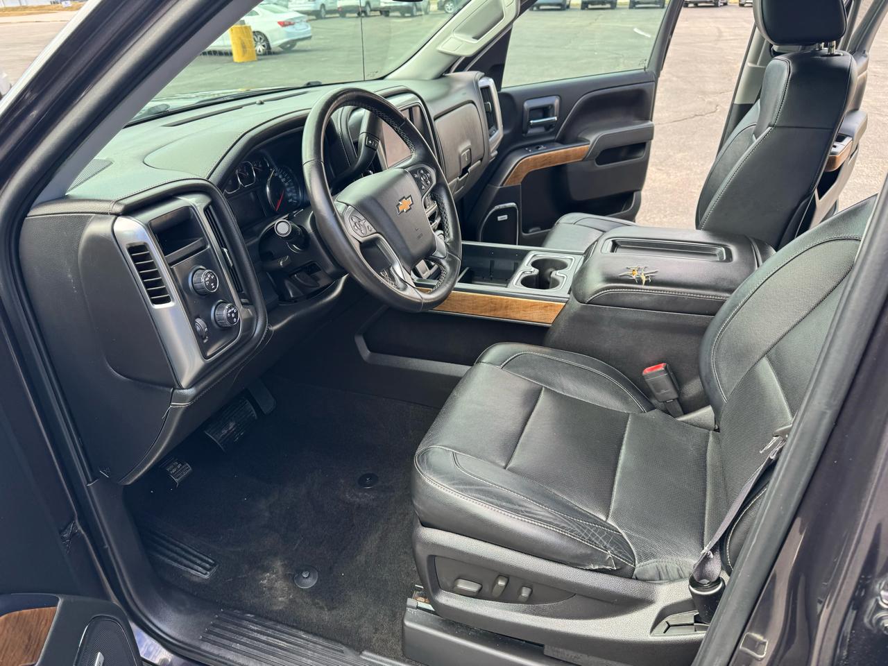Chevrolet Silverado 1500 LTZ Crew Cab 4WD 2015