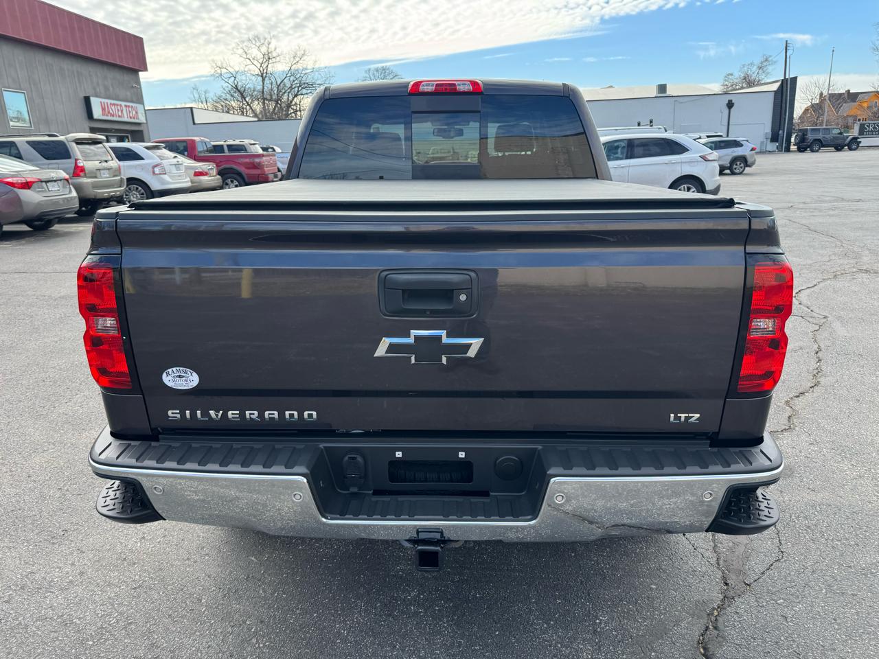Chevrolet Silverado 1500 LTZ Crew Cab 4WD 2015