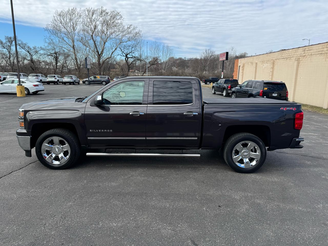 Chevrolet Silverado 1500 LTZ Crew Cab 4WD 2015