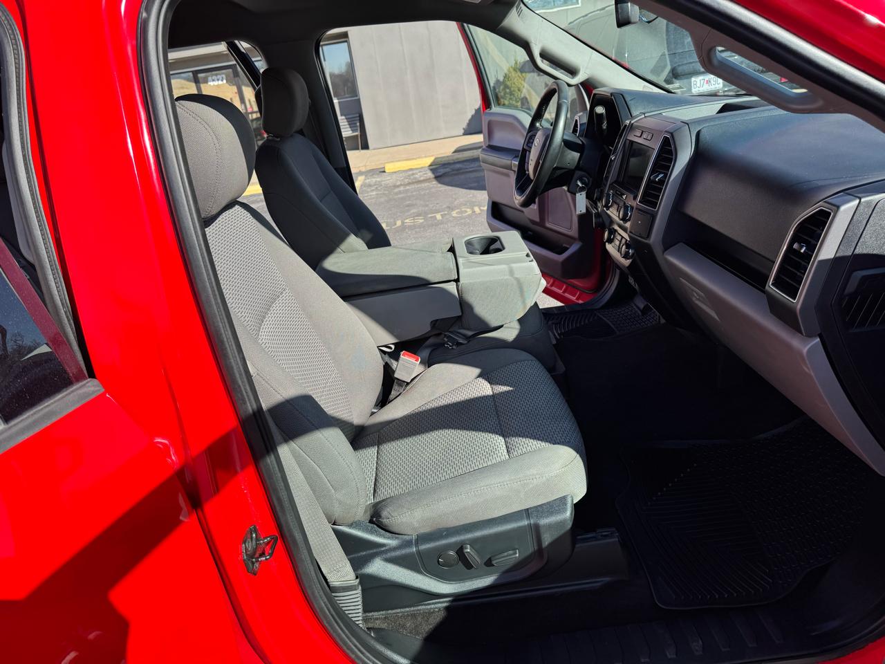 Ford F-150 XLT SuperCrew 5.5-ft. Bed 4WD 2020