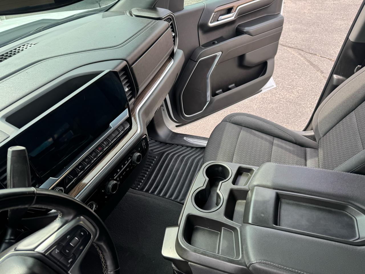 Chevrolet Silverado 1500 LT Crew Cab 4WD 2023