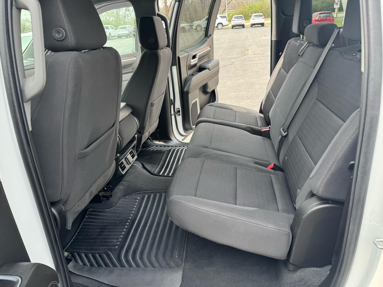 Chevrolet Silverado 1500 LT Crew Cab 4WD 2023