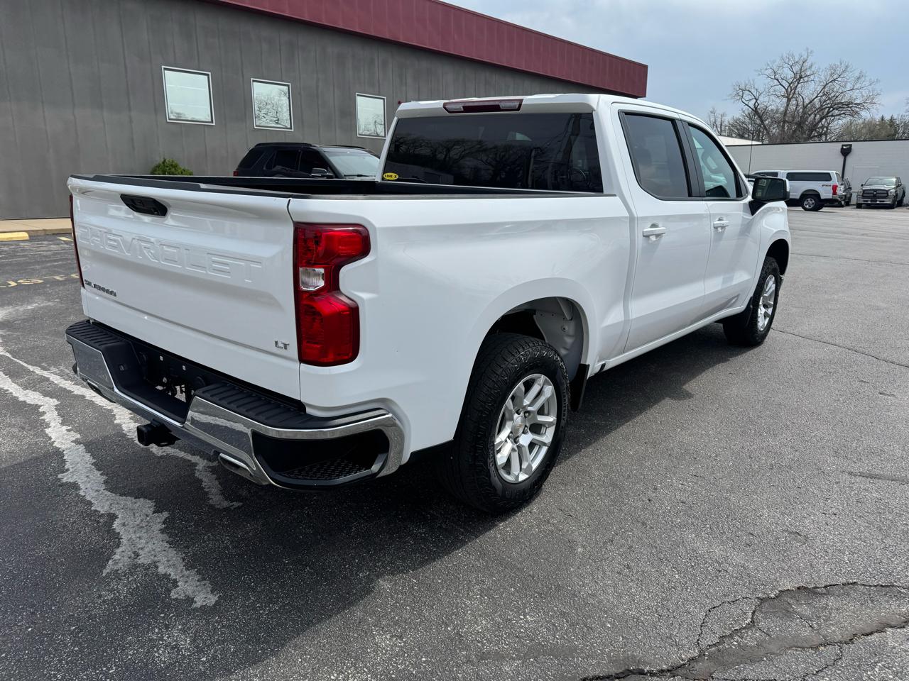 Chevrolet Silverado 1500 LT Crew Cab 4WD 2023