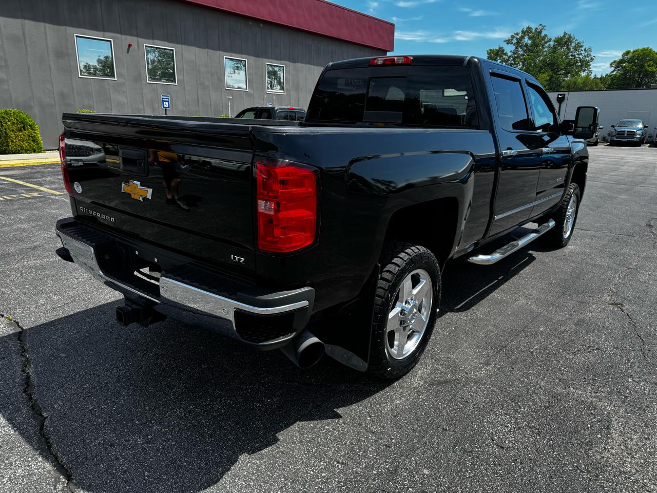 Chevrolet Silverado 2500HD LTZ Crew Cab 4WD 2015