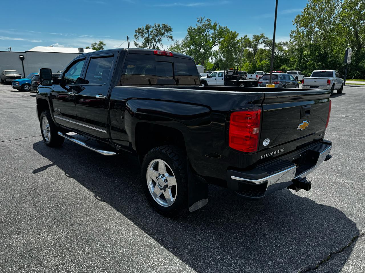 Chevrolet Silverado 2500HD LTZ Crew Cab 4WD 2015