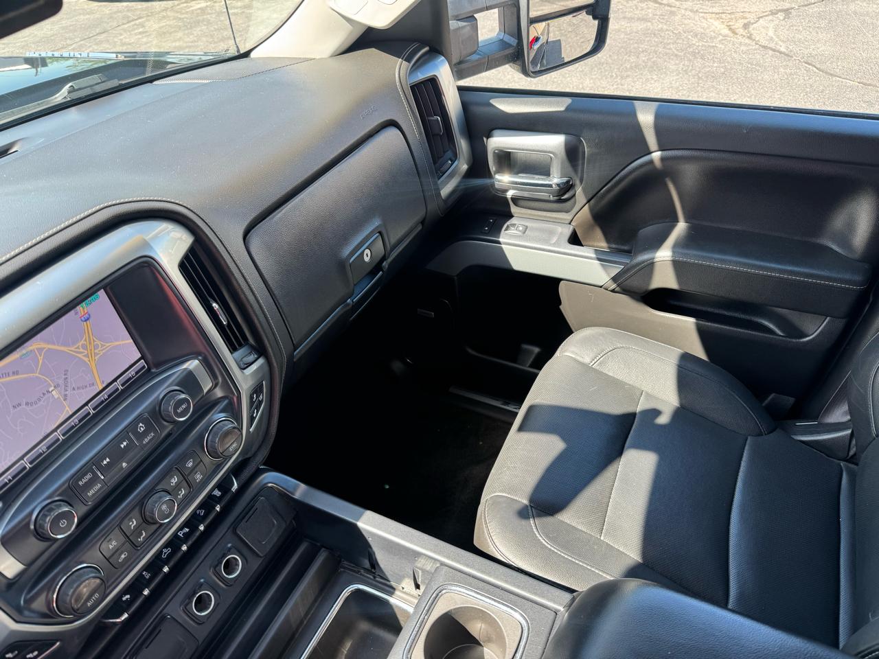 Chevrolet Silverado 2500HD LTZ Crew Cab 4WD 2015