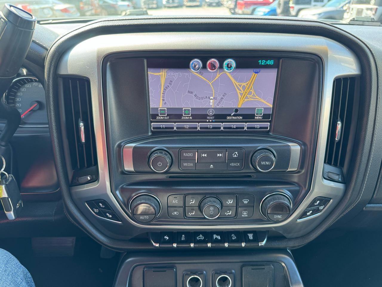 Chevrolet Silverado 2500HD LTZ Crew Cab 4WD 2015