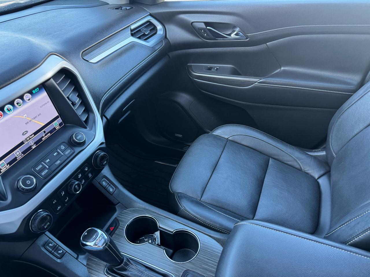 GMC Acadia SLT-1 FWD 2019