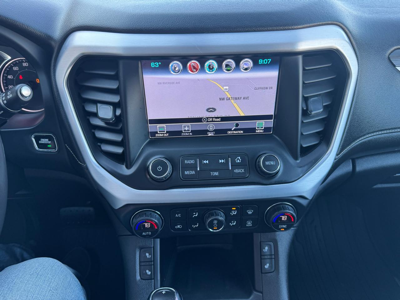 GMC Acadia SLT-1 FWD 2019