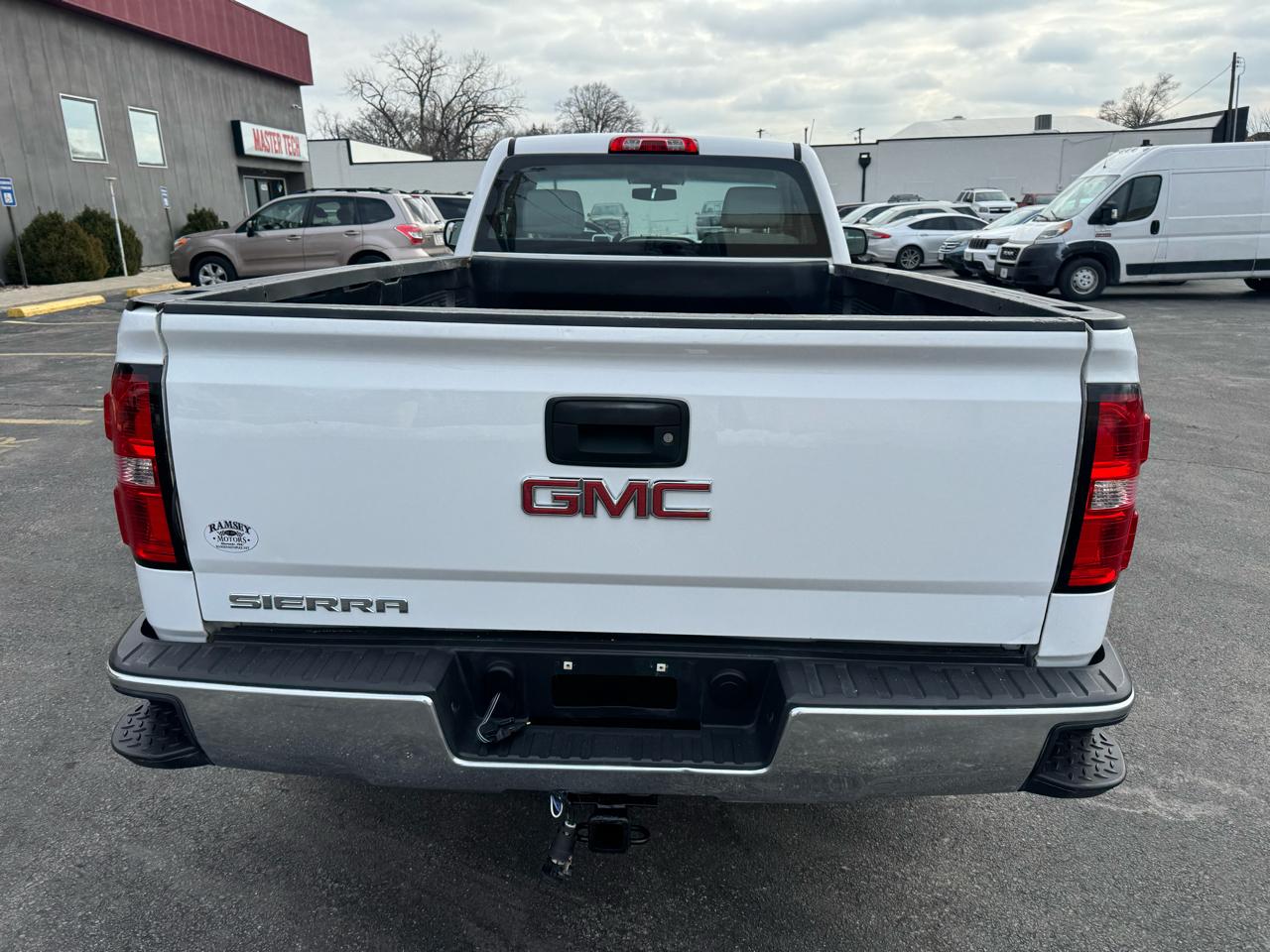 GMC Sierra 1500 Base Long Box 2WD 2015
