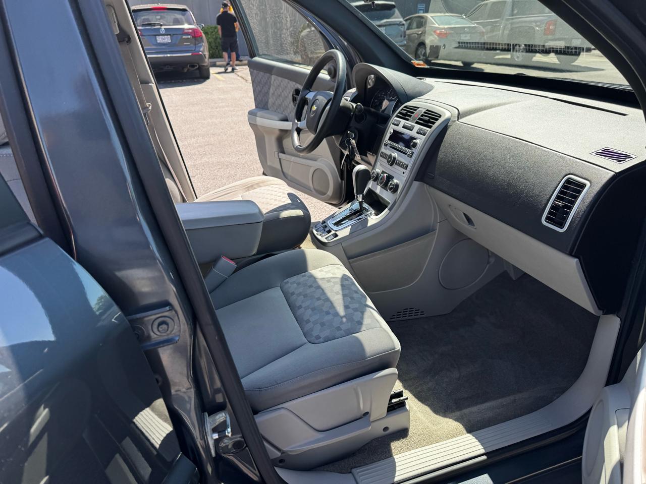 Chevrolet Equinox LS 2WD 2009
