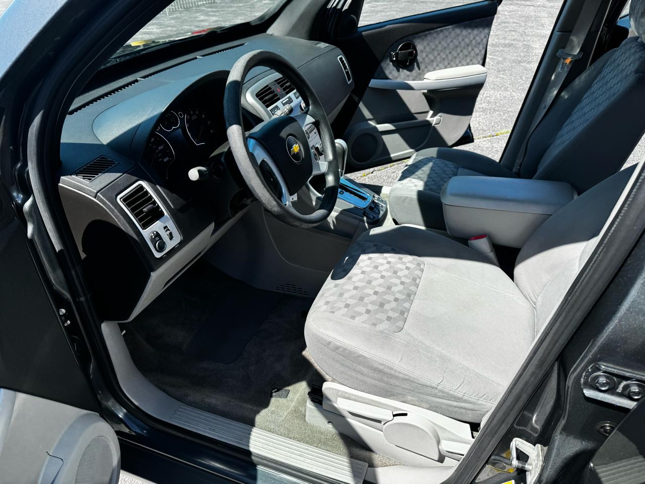 Chevrolet Equinox LS 2WD 2009