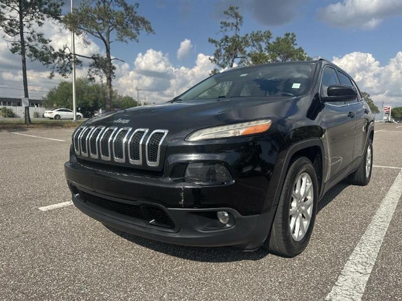 Jeep Cherokee Latitude FWD 2016