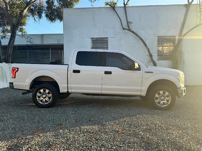 Ford F-150 XLT SuperCrew 5.5-ft. Bed 2WD 2016