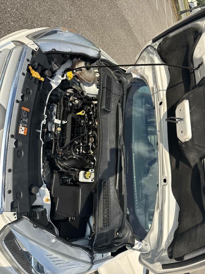 Ford Escape SEL 4WD 2019
