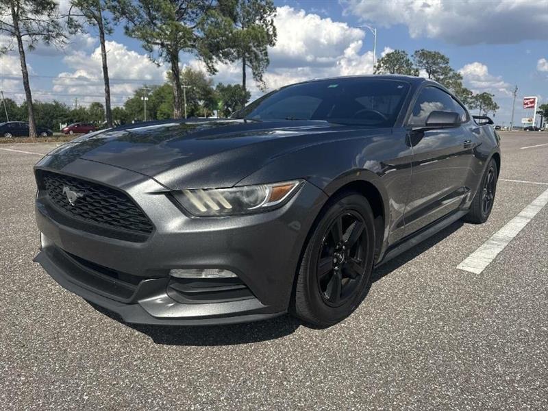 Ford Mustang V6 Coupe 2017