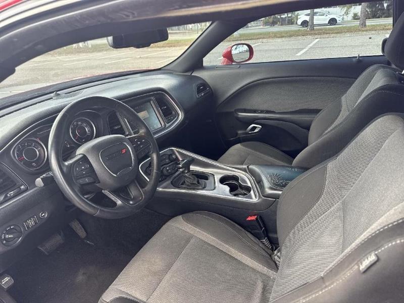 Dodge Challenger SXT 2015