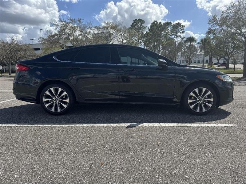 Ford Fusion SE AWD 2019