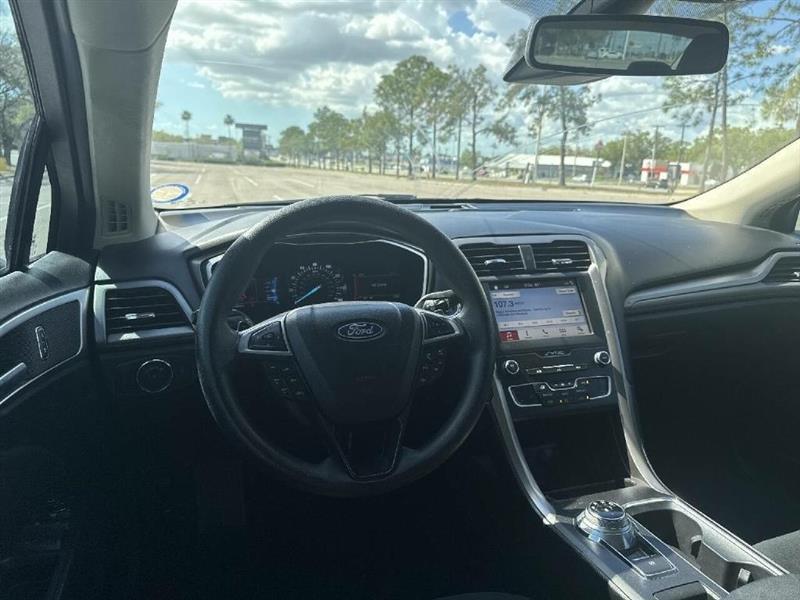 Ford Fusion SE AWD 2019