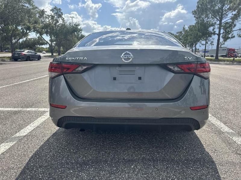 Nissan Sentra SV 2021