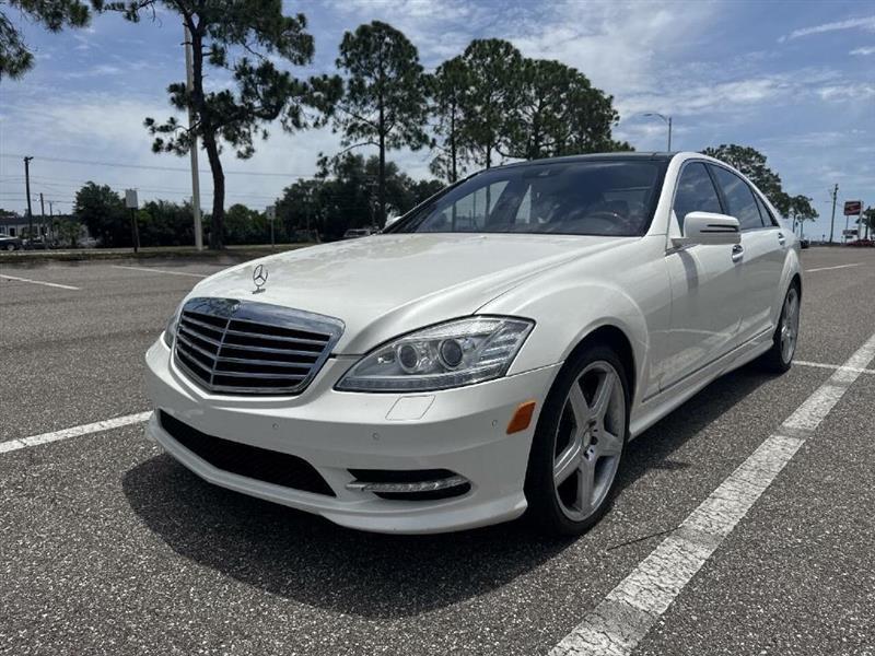 Mercedes-Benz S-Class S550 2011
