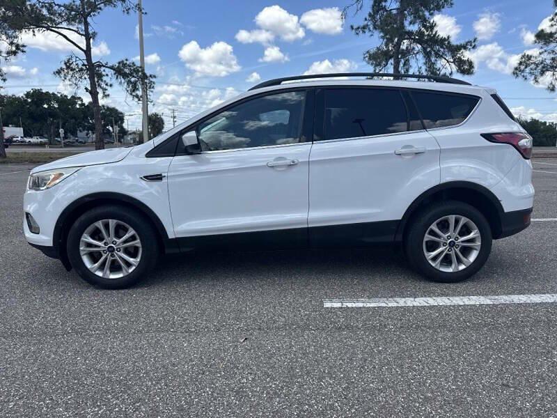Ford Escape SE FWD 2018