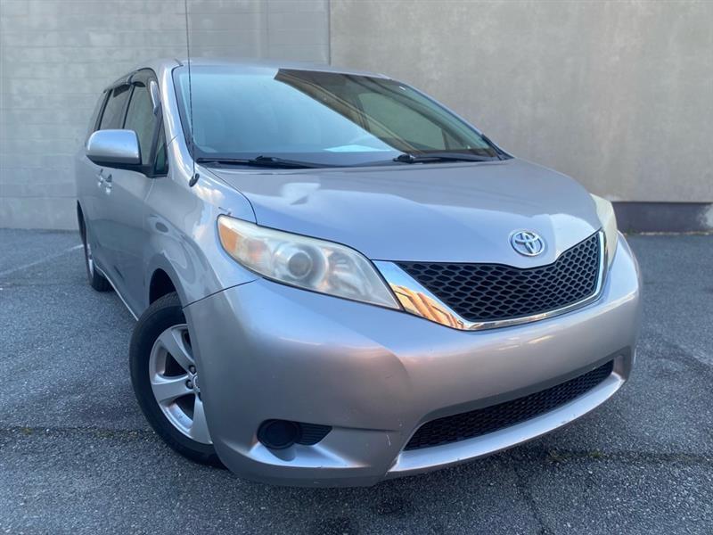 2011 Toyota Sienna
