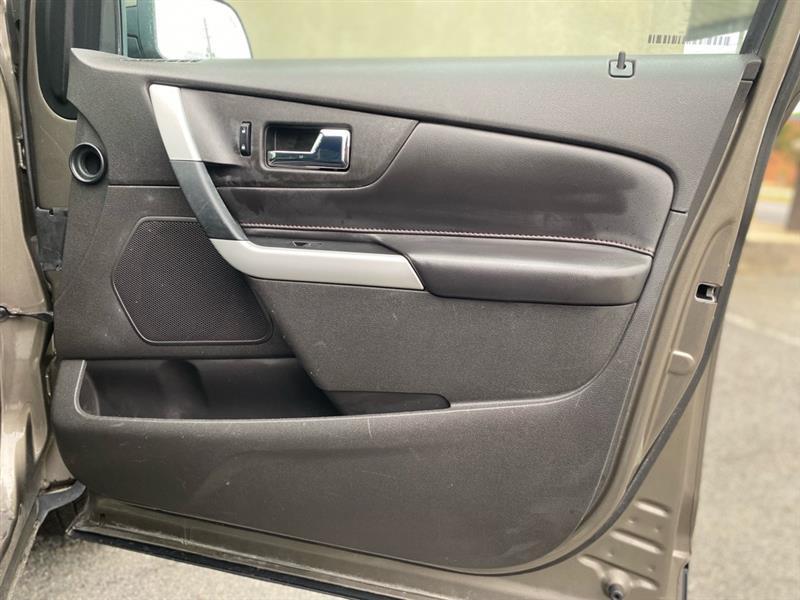 2013 Ford Edge SEL - Photo 13