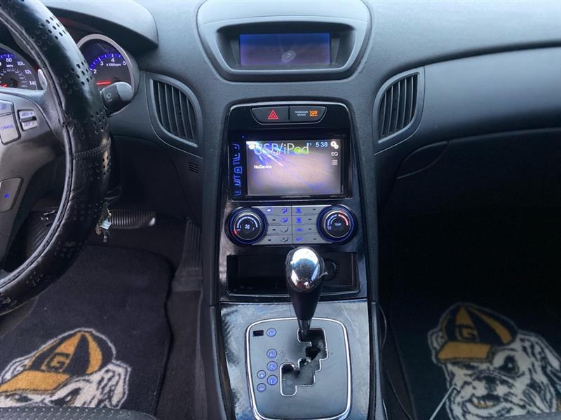 2010 Hyundai Genesis Coupe Base - Photo 15