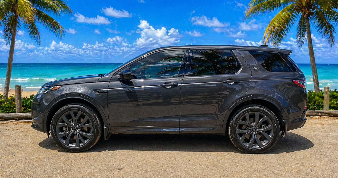 Land Rover Discovery Sport R-Dynamic SE 2022