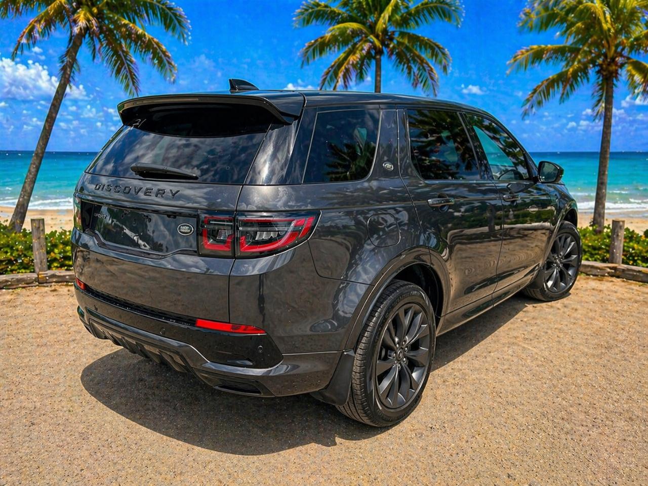 Land Rover Discovery Sport R-Dynamic SE 2022