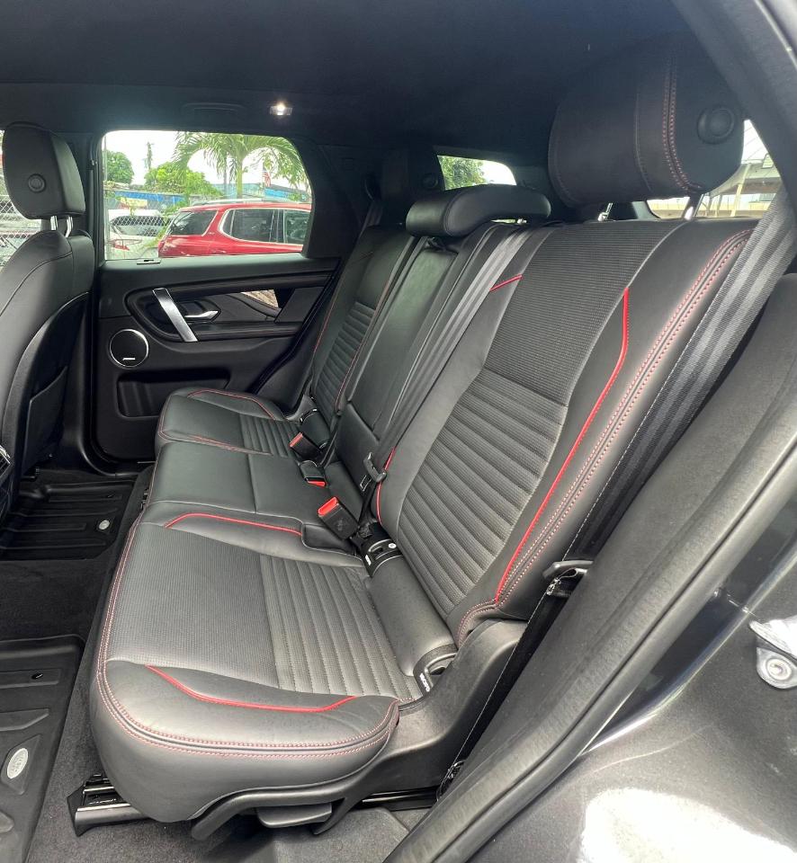 Land Rover Discovery Sport R-Dynamic SE 2022