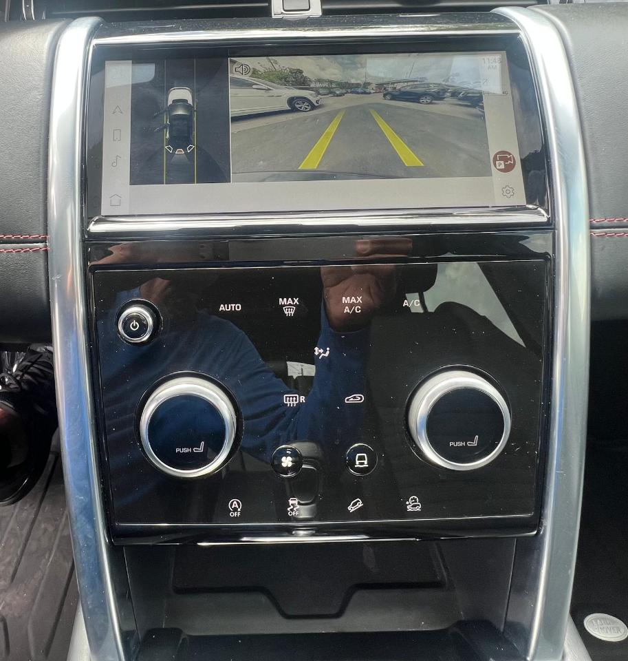 Land Rover Discovery Sport R-Dynamic SE 2022