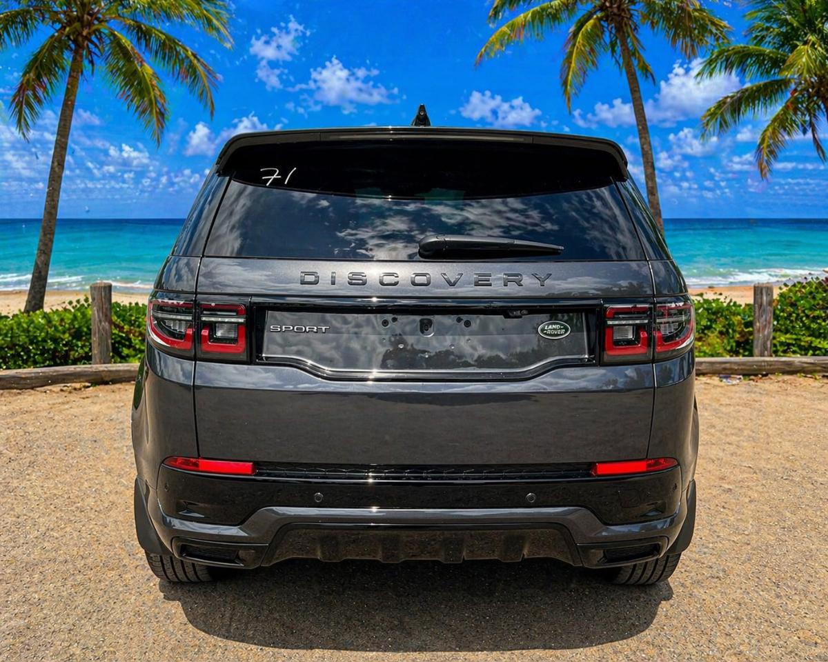 Land Rover Discovery Sport R-Dynamic SE 2022