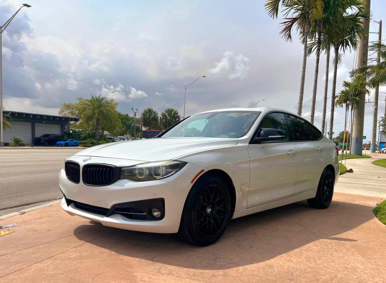 BMW 3-Series Gran Turismo 330i xDrive 2017