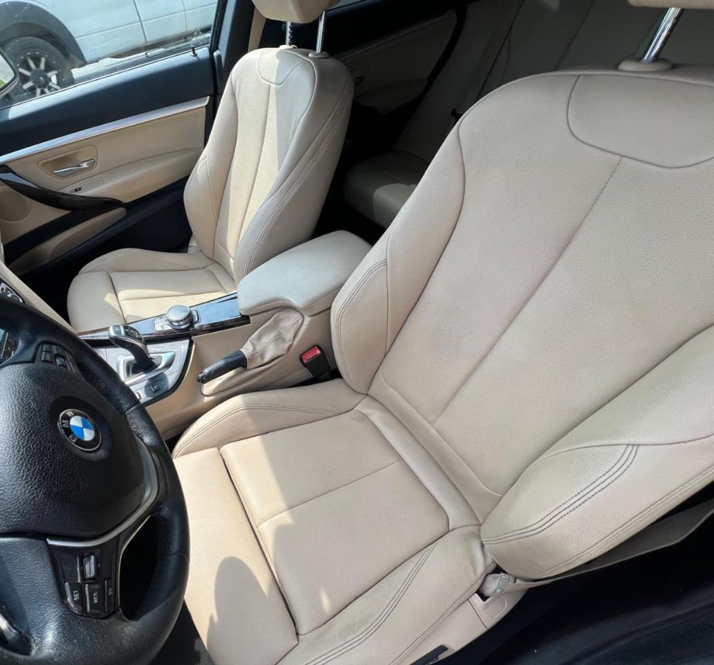 BMW 3-Series Gran Turismo 330i xDrive 2017