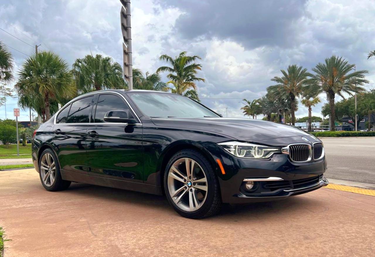 BMW 3-Series 330i SULEV Sedan 2017